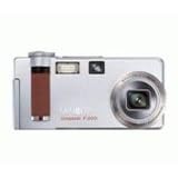 Minolta Dimage F200 4MP Digital Camera w/ 3x Optical Zoom