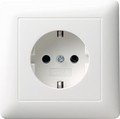 Gira Schuko-Steckdose reinweiß 044027