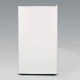 Sanyo 3.6 Cubic Foot Refrigerator with 3 Shelves - White [ Model SR3620W ]