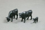 Black angus cows (pkg. of 25) 1:64 scale by ertl