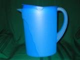 Tupperware Impressions Gallon Pitcher in Brillant Blue