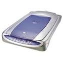 Microtek ScanMaker i320 High-Resolution Flatbed Scanner