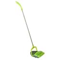 Zoom Broom for Hard Surfaces by Casabella