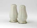 Review Noritake Co., Inc.  / Noritake 7393434 Imperial Baroque - Centura Cream Salt and Pepper Set 2-pc.