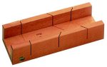 Eigenschaften KAYSER GmbH 4000814555 / E. C. EMMERICH GMBH + CO. KG 225 S Gehrungsschneidlade 400 400x80x60mm Rotbuchenholz ECE lackiert