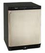 Avanti BCA5102SS 4.8CF Beverage Center (Black with Stainless Steel Door)
