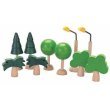 Eigenschaften BRIO GmbH 39600800 / Plan Toys 39600800 - Bäume und Laternen