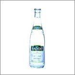 Badoit Sparkling Water - 1/2 Liter Glass Bottle