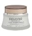 A light texture cream that helps refine the skin's surface and minimizes enlarged pores leaving the skin hydrated and smoother looking. UV protection. (1.7 oz.)