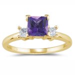 0.20 Cts Diamond & 0.51 Cts Amethyst Classic Three Stone Ring in 14K Yellow Gold