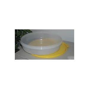 Tupperware 12 Round Pie Keeper. White with Yellow Seal by