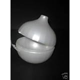 Tupperware Onion Keeper Locker in Pearly White