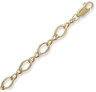 8" 14/20 Gold Filled Oval Figure "8" Link Bracelet. 6mm wide with lobster clasp.