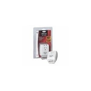 Belkin MasterCube F9H120-CW 1-Outlet Wall-Mount Surge Protector by Belkin