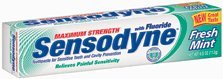 Sensodyne Toothpaste for Sensitive Teeth and Cavity Prevention, Maximum Strength, Fresh Mint, 4-Ounce Tubes (Pack of 4)