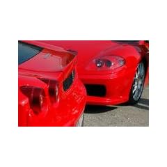 Jollydays Erlebnis-Geschenk: Ferrari fahren in Kiel