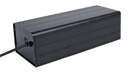 Trixie 76078 Aluminium Terrarienabdeckung, f&uuml;r 3 Kompaktlampen, 50 W 66 &times; 12 &times; 9 cm Preisvergleich