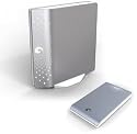 Seagate FreeAgent Desk 1.5 TB USB 2.0 Desktop External Hard Drive ST315005FDA2E1-RK (Silver)