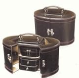 Infinity Instruments 11998K Tabletop Faux Leather Black Oval Jewelry Box