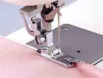 Narrow Hemmer Foot 7mm