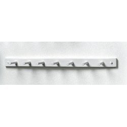 Spectrum 82200 Seven-Peg Wood Rack, White