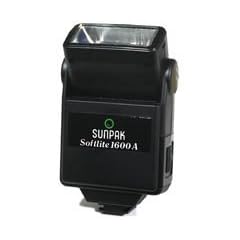 SUNPAK 0161 35mm Electronic Flash with Automatic Exposure Control