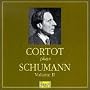Plays Schumann 2