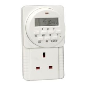 Plug-in 7 day digital timer