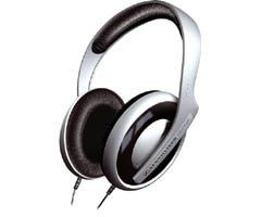 Closed Supra-Aural Pro Headphones