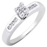 14k White Gold 1/4ctw Princess & Round Diamond Ring 1/4ctw (HI/I1)