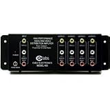 Cables To Go 4-Output RCA Audio/Video Distribution Amplifier