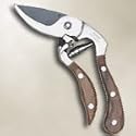 Ames True Temper "Modern Classic" Wooden Handled Bypass Pruner