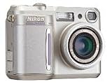 Nikon Coolpix 880 - Digital camera - 3.2 Mpix - optical zoom: 2.5 x - supported memory: CF - silver