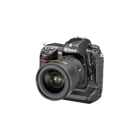 Nikon D2H ( 4.26 MP,2.5 -inch LCD )