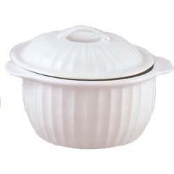 Click here to buy 64 oz. White Porcelain Casserole Dish NT 312 by HIC Porcelain.