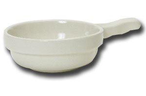 Tuxton BES-1002 10 oz. Stackable French Casserole Dish Eggshell (American White) 7 5/8