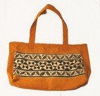 Review The Africa House  / Beach Bag