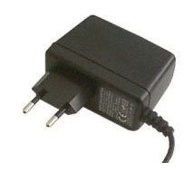 Ladeger�t f�r SAMSUNG SGH-P100 / P400 / P510 / Q200 / R200 / R210 / S200 / S300 / S500 / T Preisvergleich