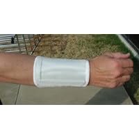 <b>QUATERBACK WRIST COACH - WHITE</b>