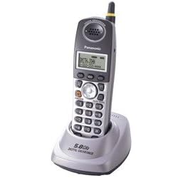 Panasonic KX-TGA560M 5.8 GHz FHSS GigaRange� Expandable Digital Cordless Handset