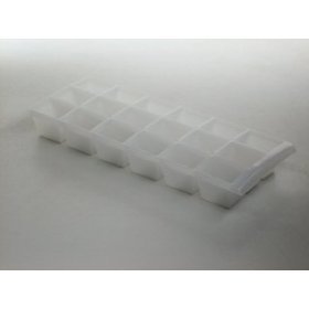Sealfresh 12 Section Ice Cube Tray