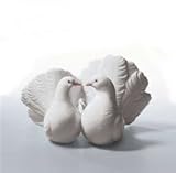 IMAGE OF Lladró Kissing Doves Figurine
