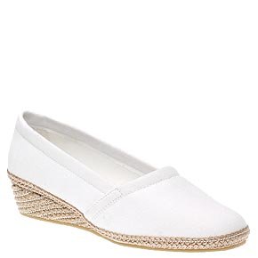 Easy Street Women's Sue Espadrille