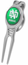 North Dakota Fighting Sioux Kool Tool With Golf Ball Marker Of 2)