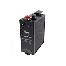 Lumedyne Quadra-Matic 400ws Extra Fast Recycling Power Pack, with One Quantum Q-Flash Outlet and One Lumedyne Head Outlet.