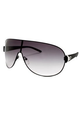 Click here to buy Diesel 0174 sunglasses by Diesel.
