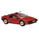 Review Corgi 04701 / For Your Eyes Only - Lotus Esprit Turbo