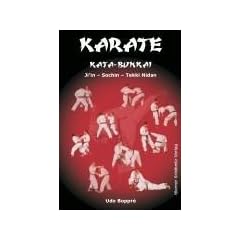 Karate Kata-Bunkai: Ji'in - Sochin - Tekki Nidan. Der Schwerpunkt des Buches liegt auf den selbstverteidigungsrelevanten Aspekten des Karate. Dazu ... und ihre praktische Anwendung verdeutlicht