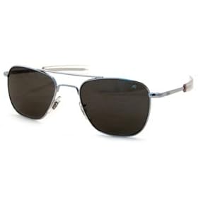 American Optical Sunglasses - Flight Gear Original Pilot w/ Bayonet Temples / Frame: Silver w/ Bayonet Temples Lens: Grey (52 mm)