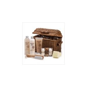 Sandalwood Naturals Spa Basket Lotion Scrub Crystals $29.75